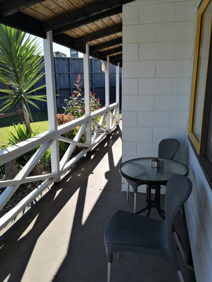 Accommodation At Te Puna Motel Tauranga Exterior photo