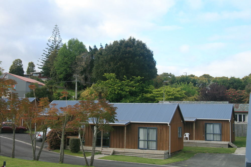 Accommodation At Te Puna Motel Tauranga Exterior photo